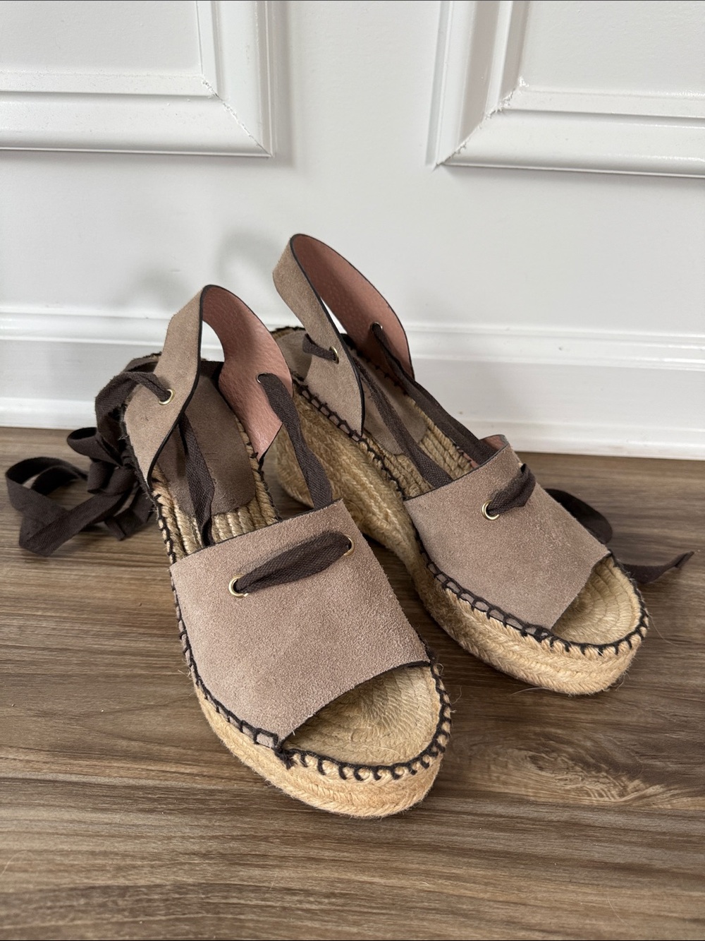 Bettye Muller Christina Espadrille Shoes ankle Lace Up Wedge Sandals 39 US 8 1/2